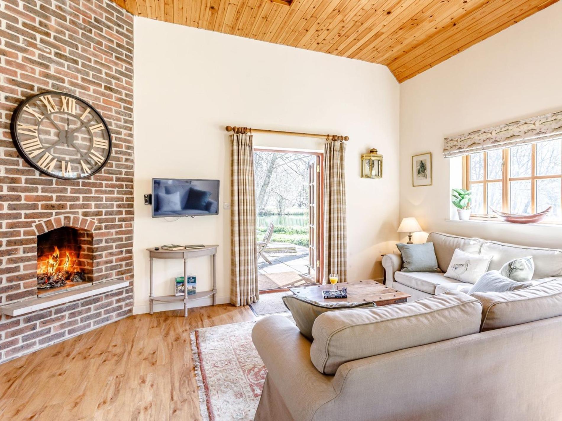 2 Bed In Dorchester 75243 Frampton  Εξωτερικό φωτογραφία